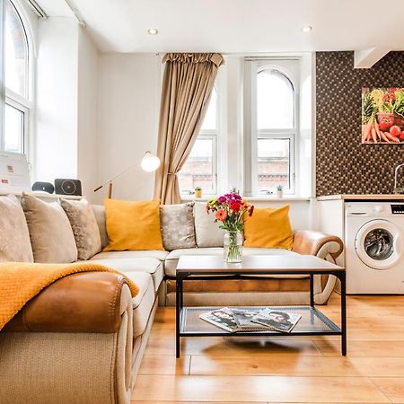 Cavern Quarters, Beautiful Two Bedroom City Centre Apartment By Garudy Serviced Apartments And Short Lets - Perfect For Longer Stays Liverpool Exterior foto